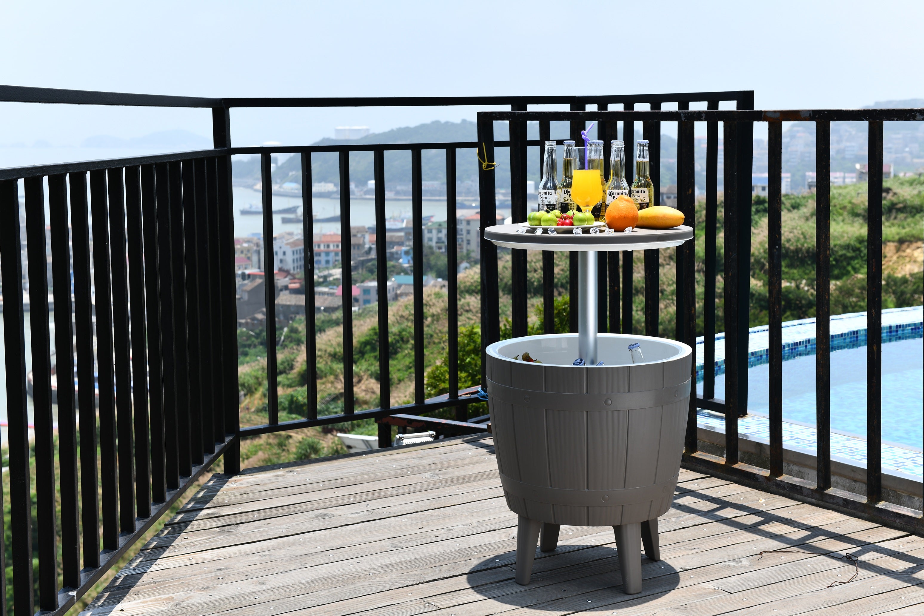 Outdoor 3-in-1 - Combines Cooler Cocktail Table And Coffee Table(37L)