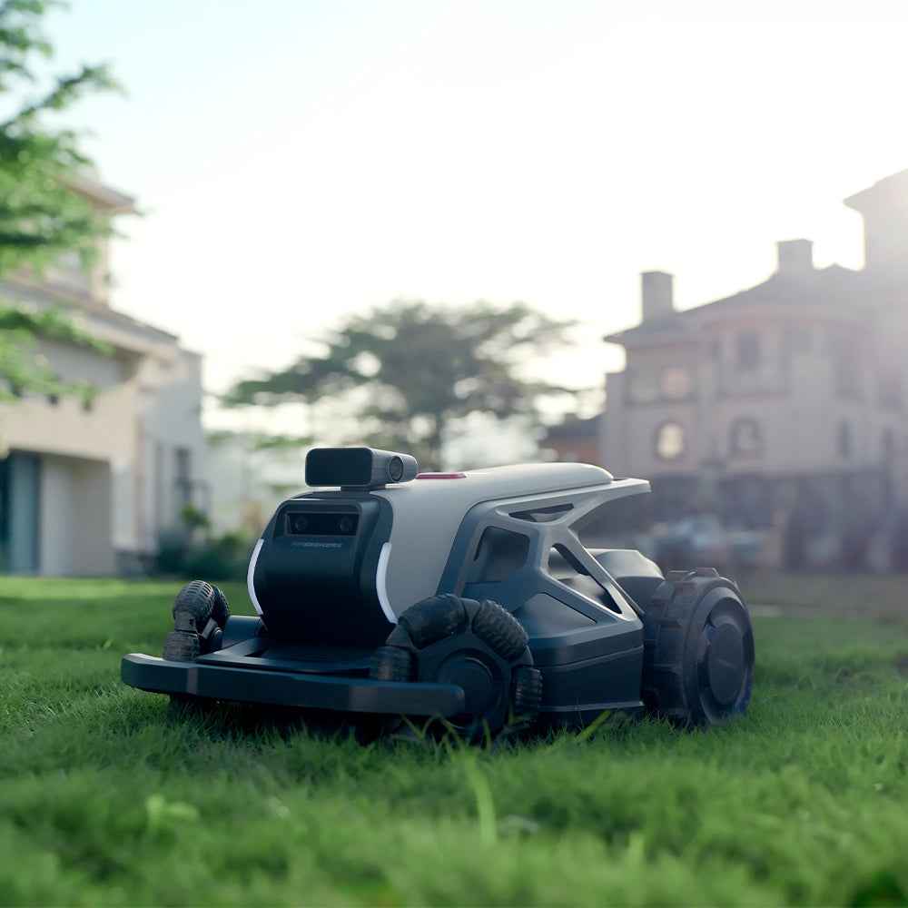 AIRSEEKERS TRON – Smart Robotic Lawn Mower with 300° Vision