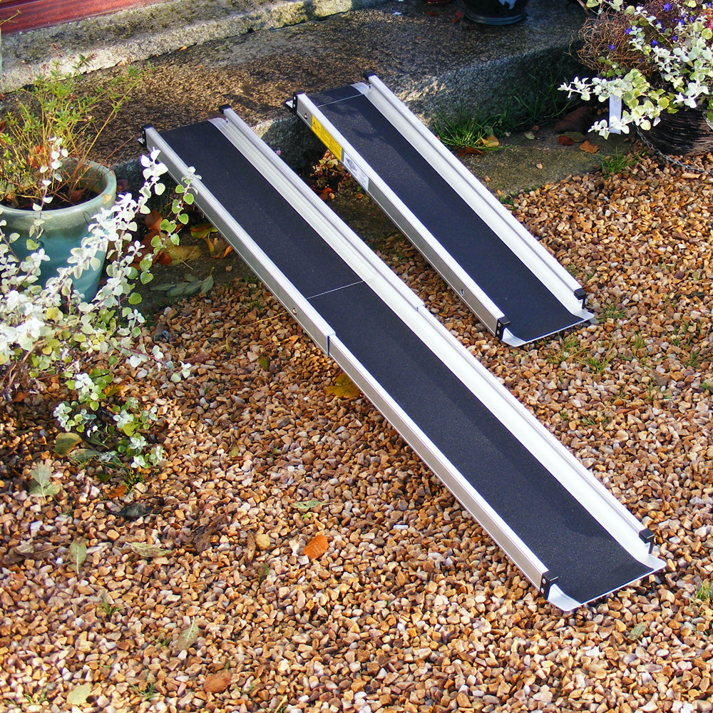 Eeeza 2FT/3FT/4FT/5FT Foldable Aluminum Alloy Wheelchair Ramp
