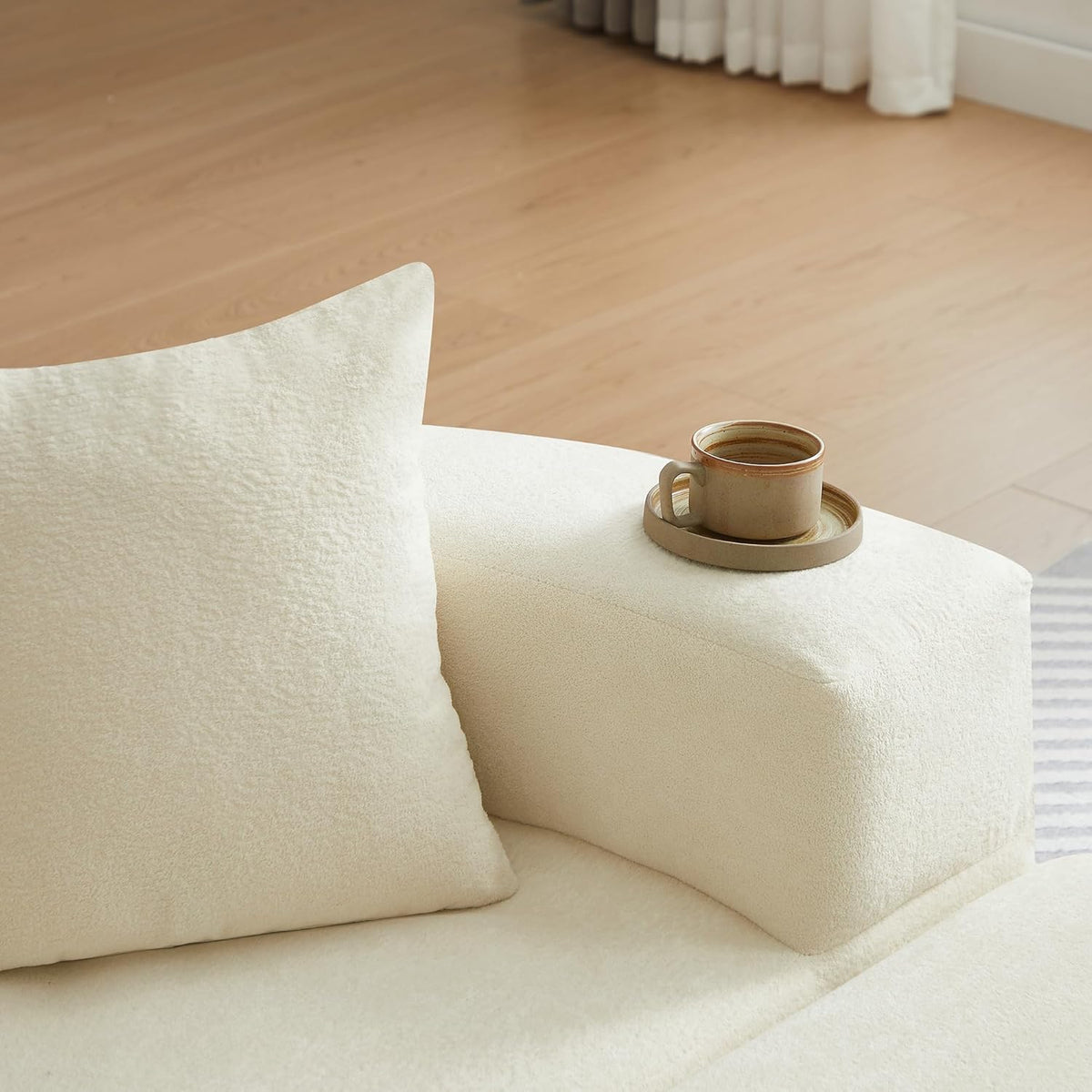 Eeeza Convertible Sofa Bed, Round, 2-seater, Velvet Fabric