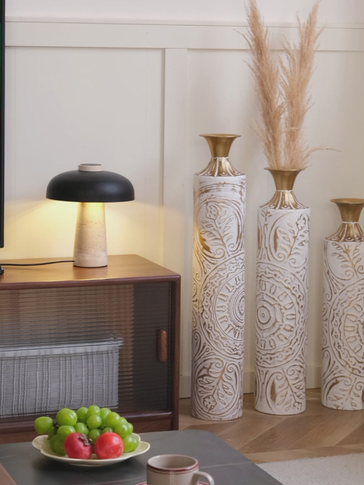 Load video: 3-Piece Set of Iron Decorative Vases,  White